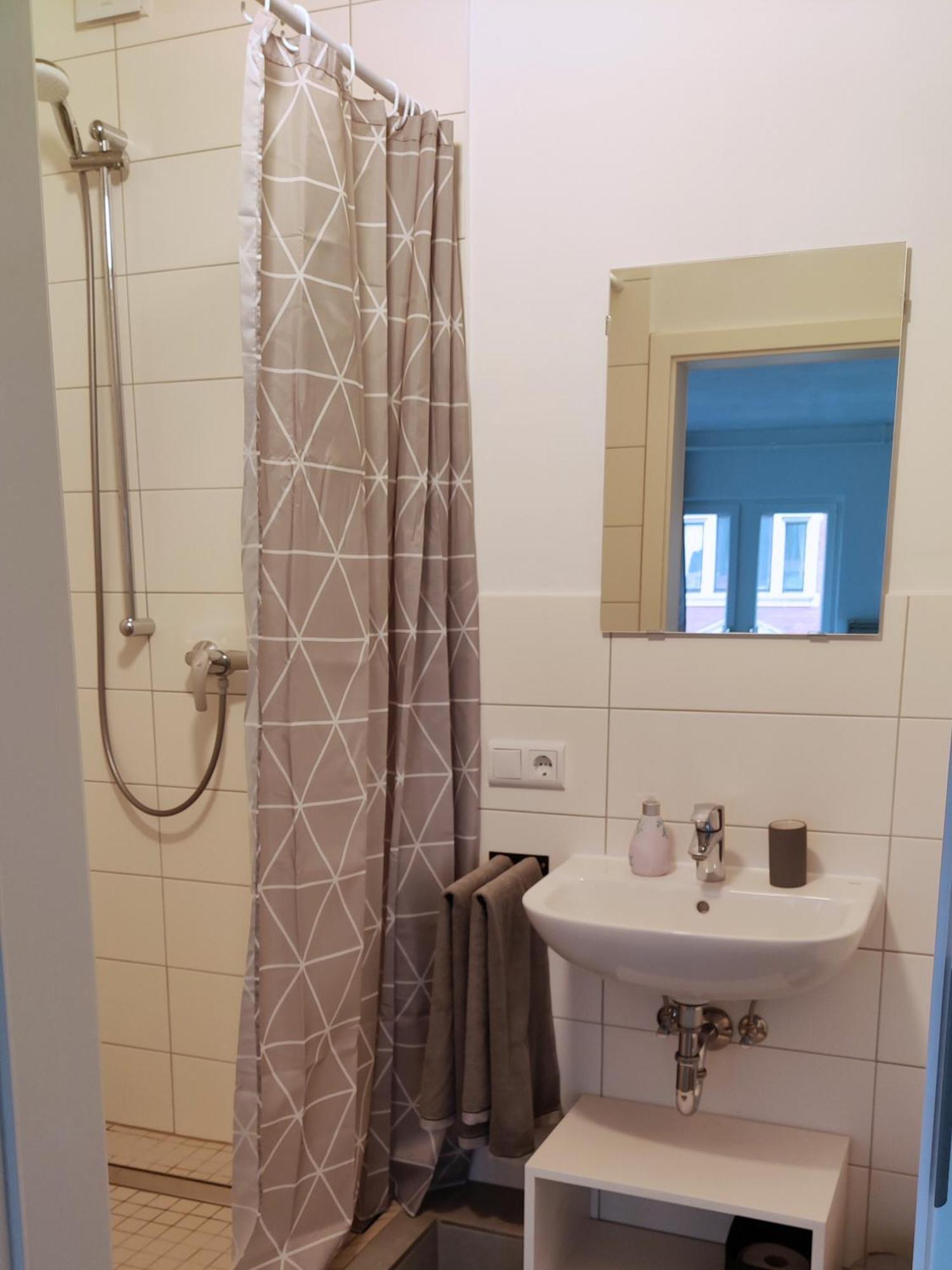 Loft U2 - Kreative Studiowohnung, Zentral Gelegen Leipzig Buitenkant foto